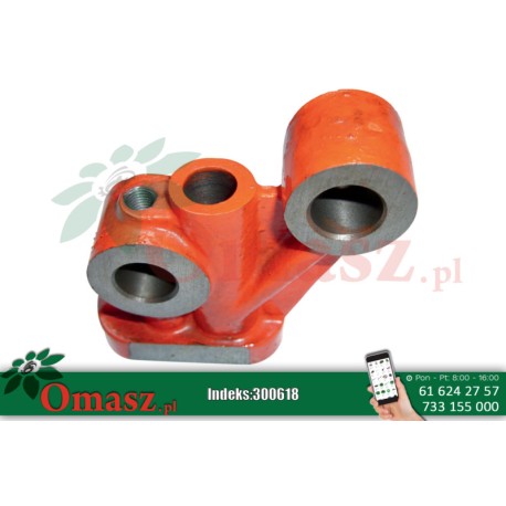 Wspornik osi dźwigni zaworowej z otworem Ursus C-330 50/00-103/1